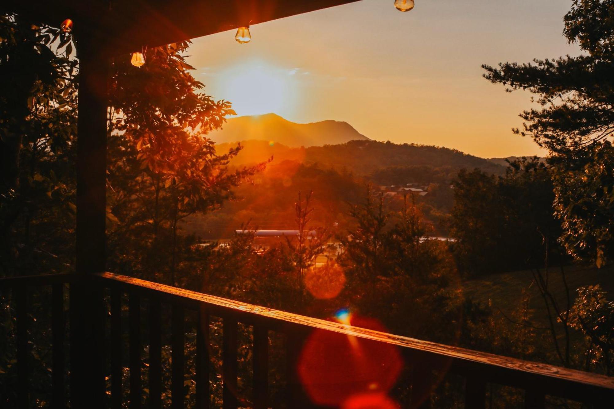 Bluff Mountain View Villa Pigeon Forge Eksteriør billede